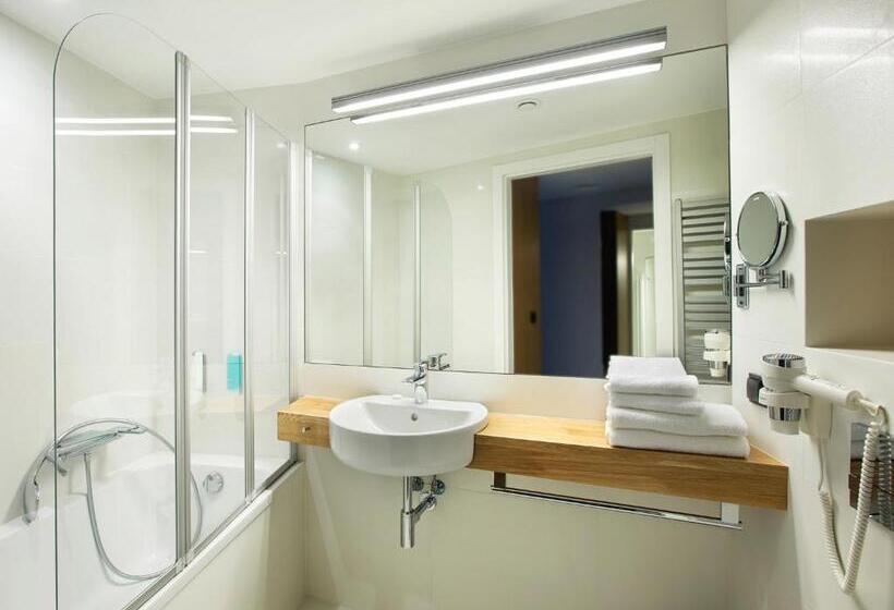 Fotos del hotel Regatta Hotel Restauracja Spa:  11