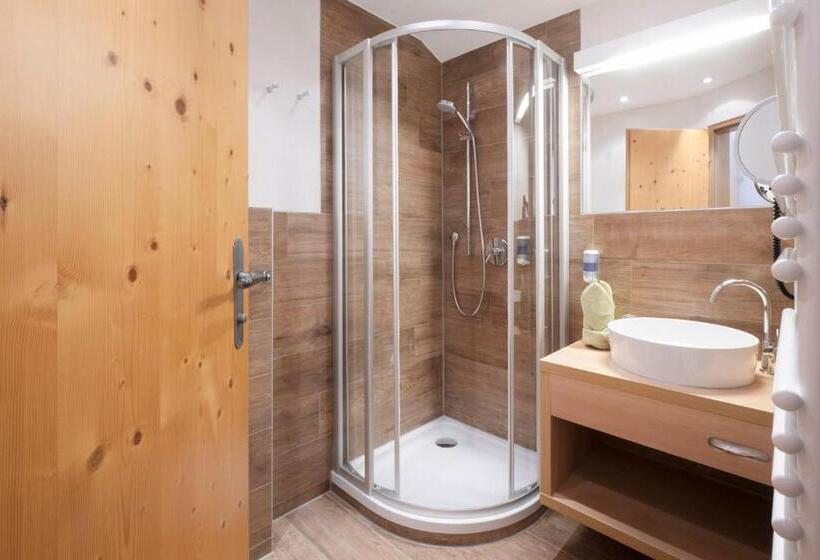 Fotos del hotel Lifestylepanoramahotel Erika Superior:  12