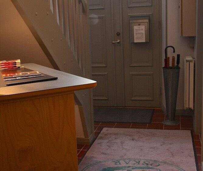 Fotos del hotel L Oskar:  13