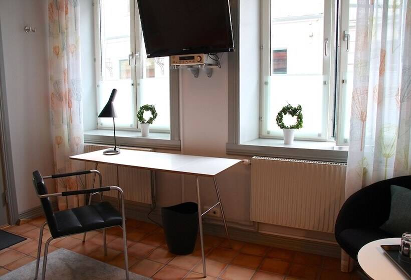 Fotos del hotel L Oskar:  17