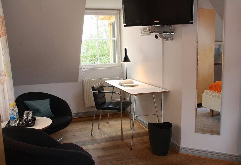 Fotos del hotel L Oskar:  24