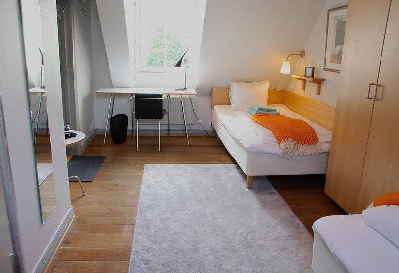 Fotos del hotel L Oskar:  11