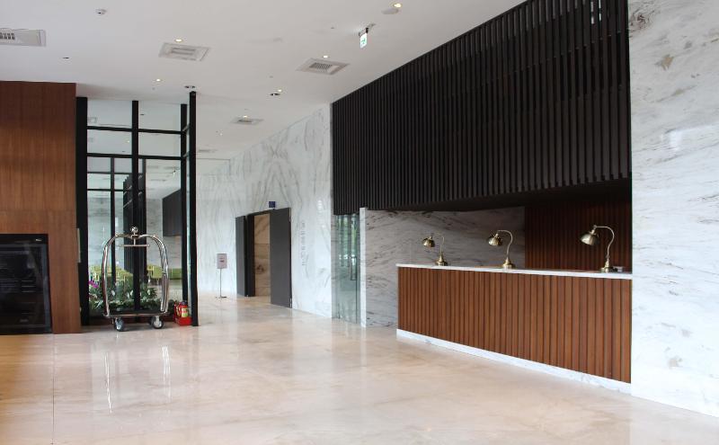 Fotos del hotel Aeris International:  3