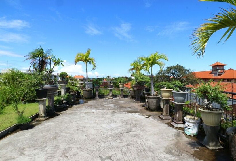 Fotos del hotel Kondra Premiere Guest House:  14