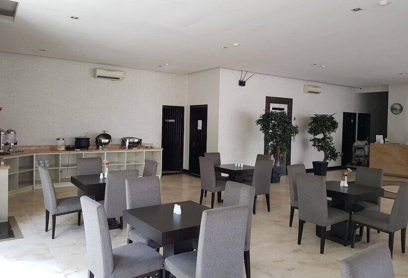 Fotos del hotel N3  Zainul Arifin:  9