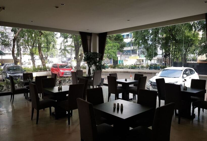 Fotos del hotel N3  Zainul Arifin:  3