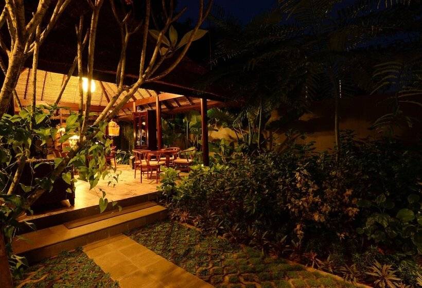 Fotos del hotel Ubud Wana Villa:  5