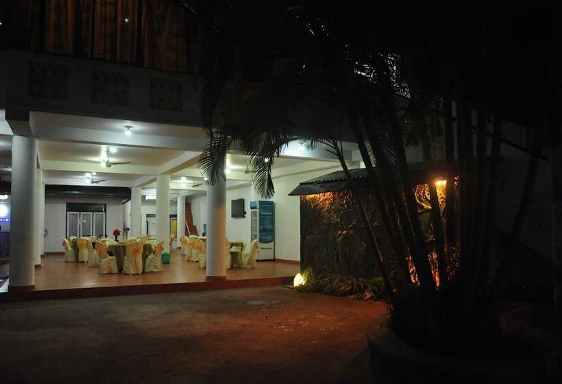 Fotos del hotel Crescent Resort:  14