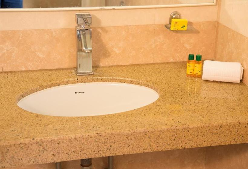 Fotos del hotel Fab Rajwada Baner:  18