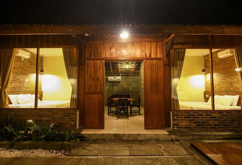 Fotos del hotel Cempaka Villa Ii:  25