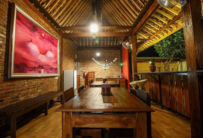 Fotos del hotel Cempaka Villa Ii:  3