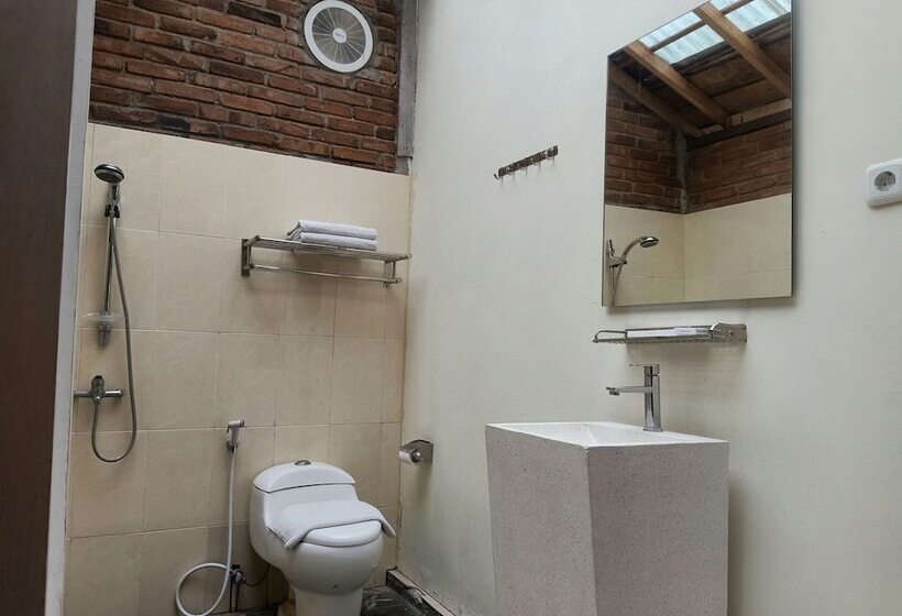 Fotos del hotel Cempaka Villa Ii:  15