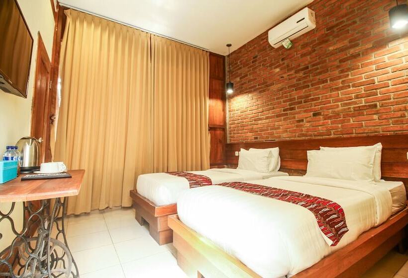 Fotos del hotel Cempaka Villa Ii:  20