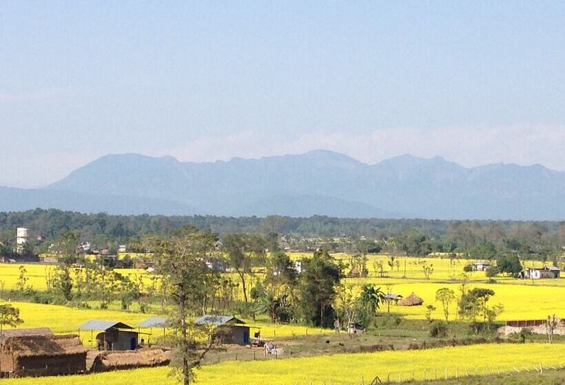 Fotos del hotel Chautari Garden Resort:  7