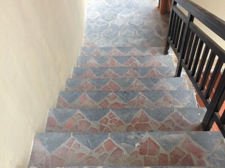 Fotos del hotel Chautari Garden Resort:  15