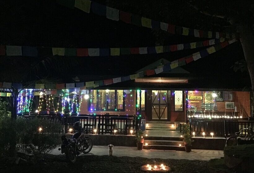 Fotos del hotel Chautari Garden Resort:  23