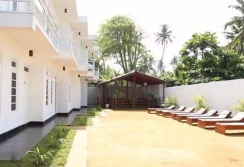 Fotos del hotel The Surfer Sri Lanka - Surf Camp:  4