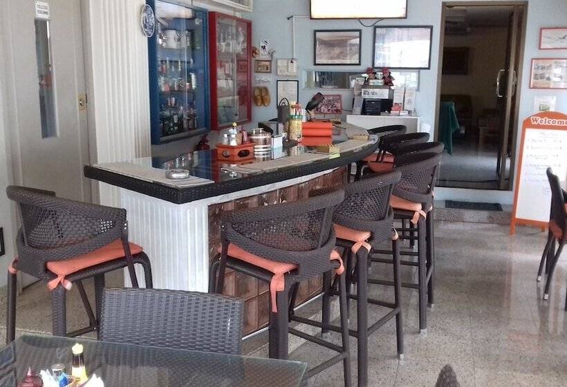 Fotos del hotel Villa Oranje Pattaya:  16