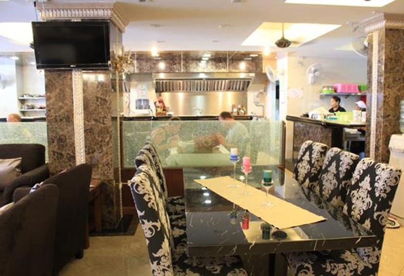 Fotos del hotel Maleez Lodge:  3