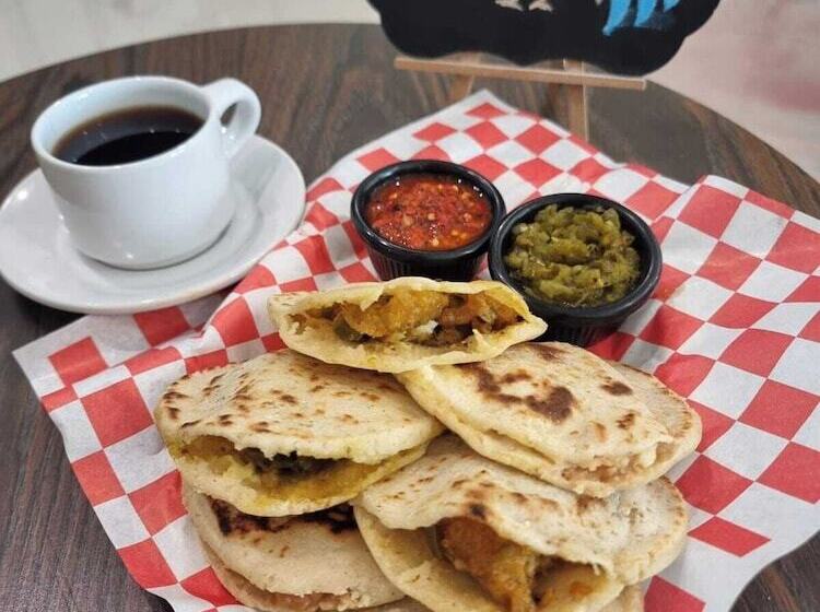 Fotos del hotel Plaza Express:  4