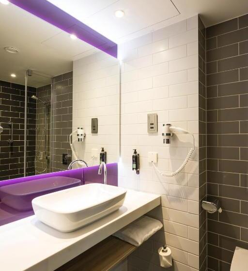 Fotos del hotel Premier Inn Freiburg City Süd Hotel:  14