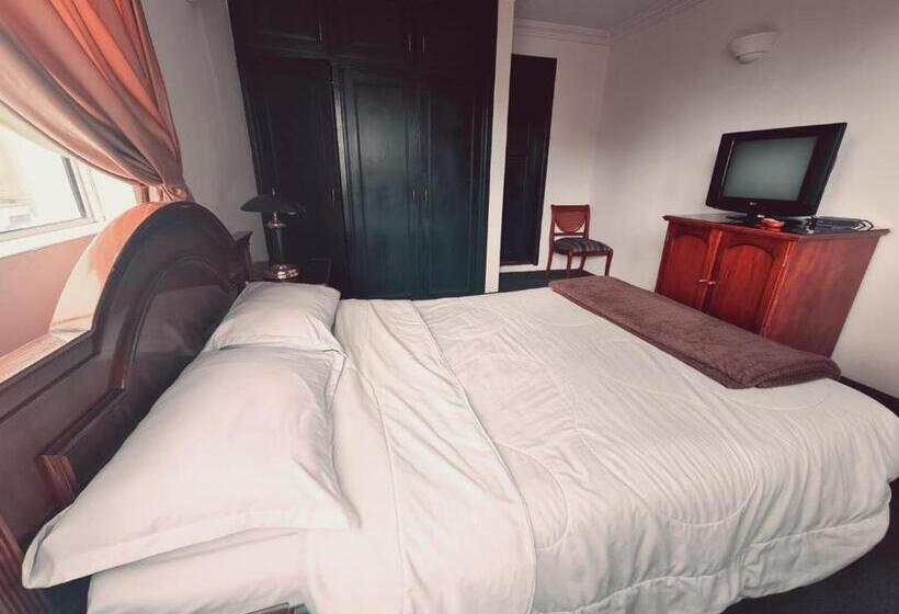 Fotos del hotel Suites Gonzalez Suarez Eco Tech:  18