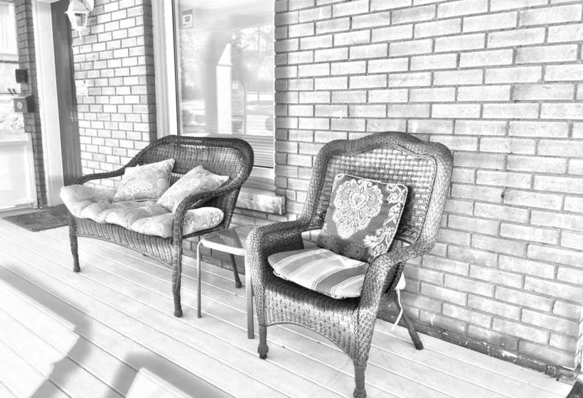 Fotos del hotel Acacia Bed And Breakfast:  8