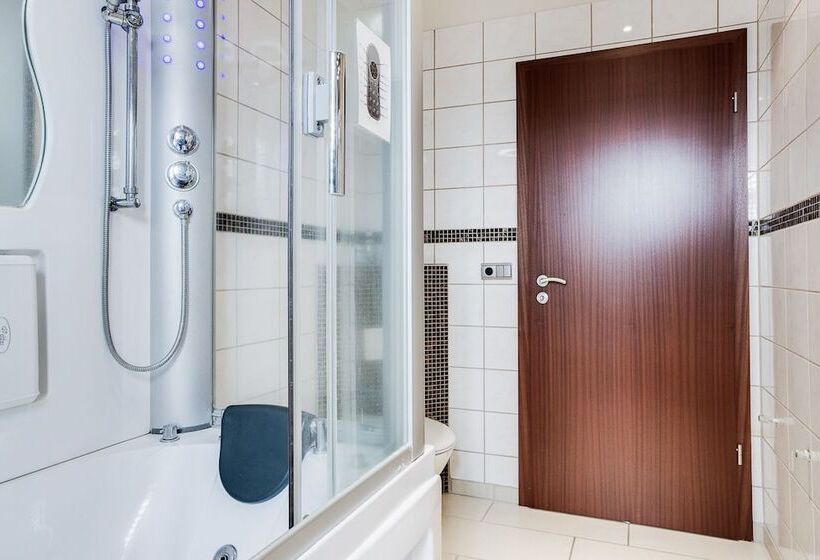 Fotos del hotel Guesthouse Bjarney:  13