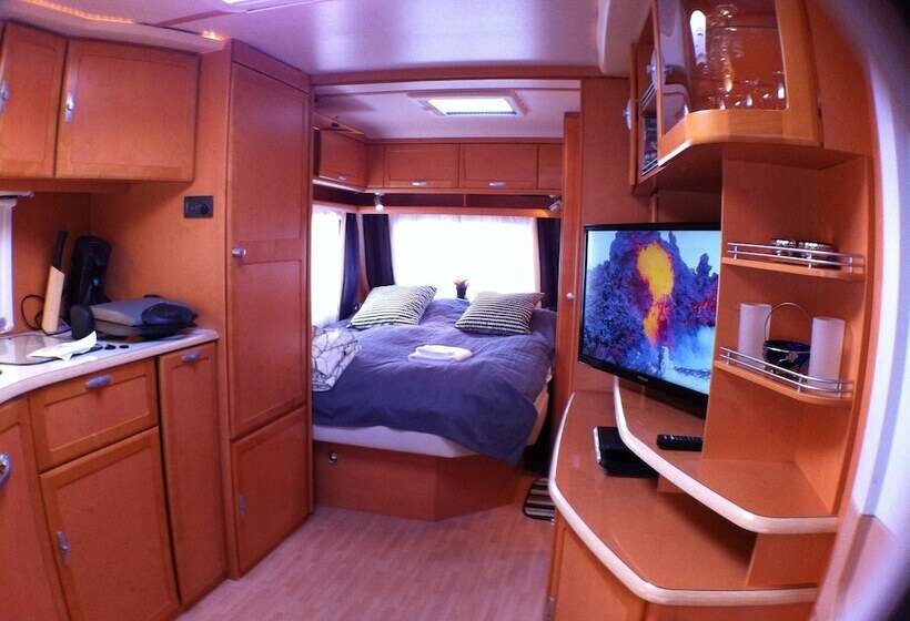 Fotos del hotel Guesthouse Bjarney:  24