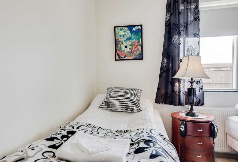 Fotos del hotel Guesthouse Bjarney:  22