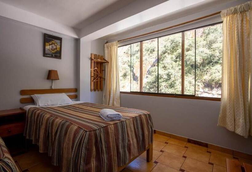 Fotos del hotel Hostal La Payacha:  24