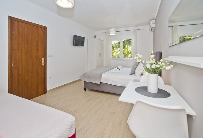 Fotos del hotel Villa Milton Hvar:  18