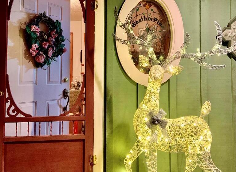 Fotos del hotel Weatherpine Inn:  10