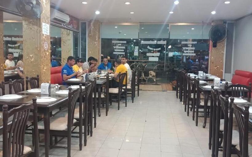 Fotos del hotel New Pind Balluchi Inn:  5