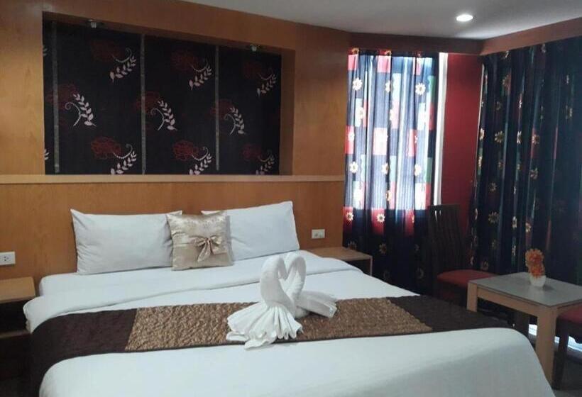 Fotos del hotel New Pind Balluchi Inn:  7