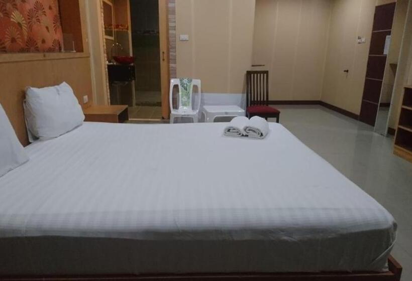 Fotos del hotel New Pind Balluchi Inn:  4