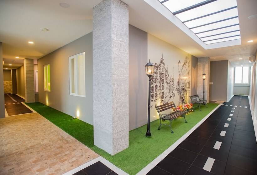 Fotos del hotel Happy Inn:  2