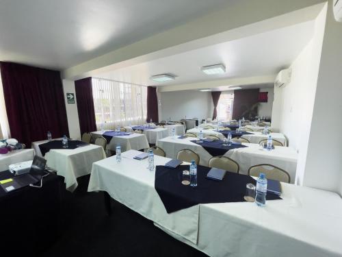 Fotos del hotel Villa De Valverde:  7