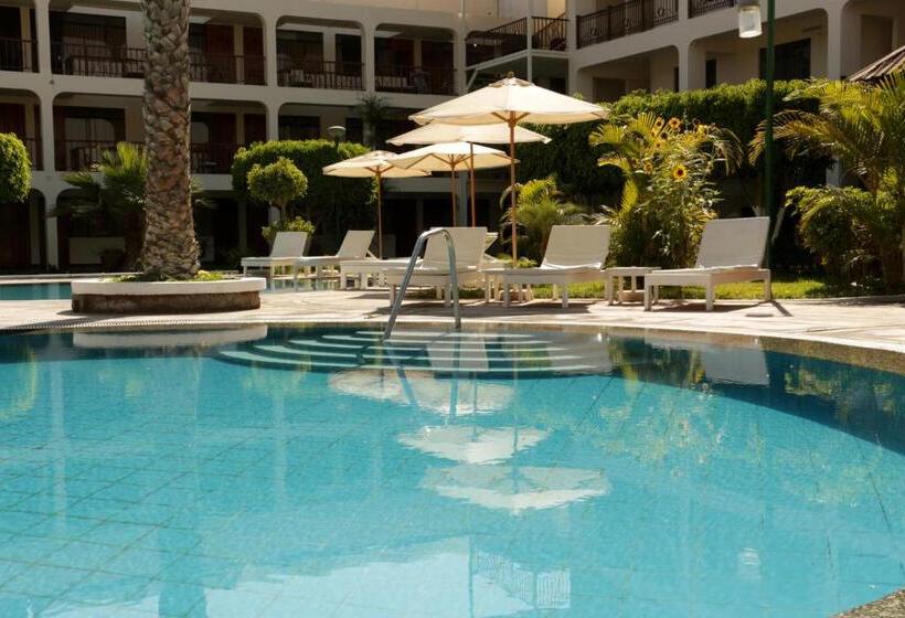 Fotos del hotel Villa De Valverde:  12