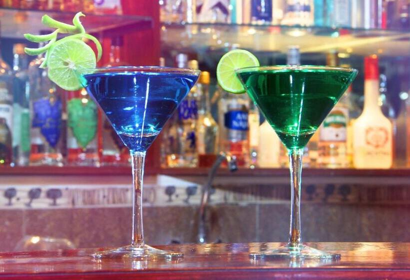 Fotos del hotel Villa De Valverde:  18