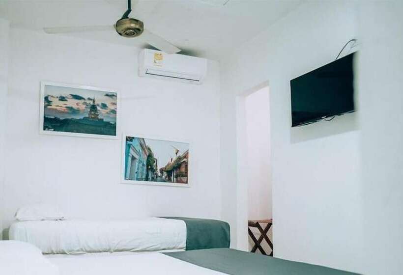 Fotos del hotel Isla De Manga:  8