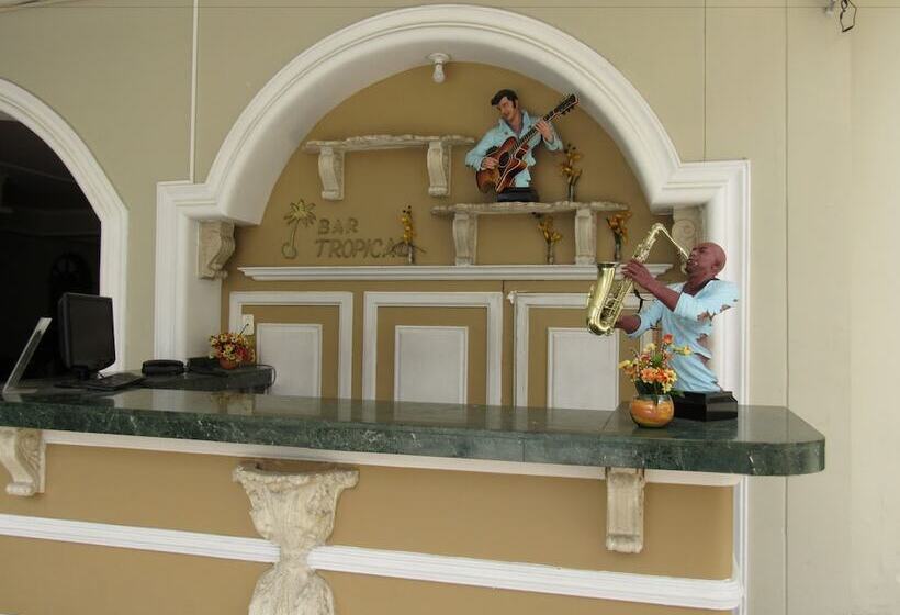 Fotos del hotel Majestic:  11