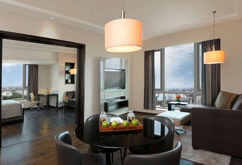 Fotos del hotel Novotel Lucknow Gomti Nagar:  25