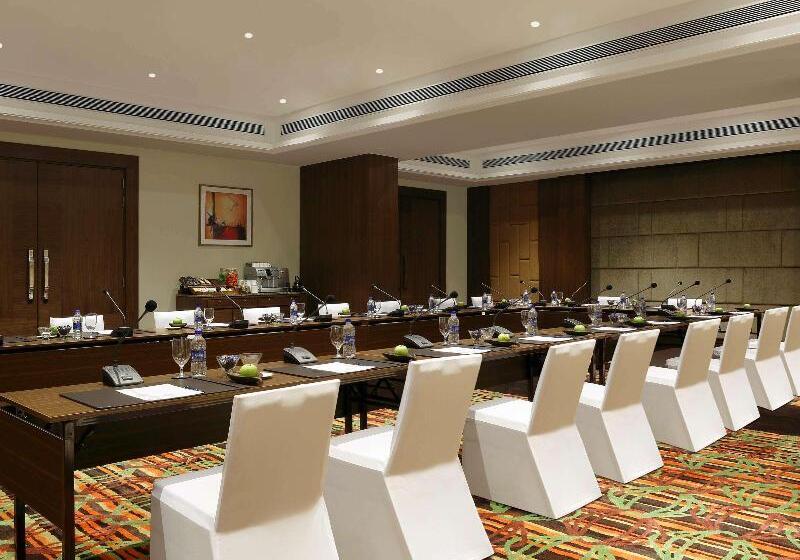 Fotos del hotel Novotel Lucknow Gomti Nagar:  17