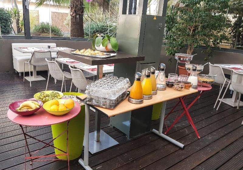 Fotos del hotel Esatitude:  12