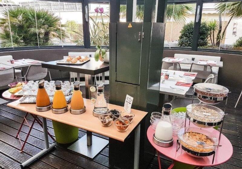 Fotos del hotel Esatitude:  15