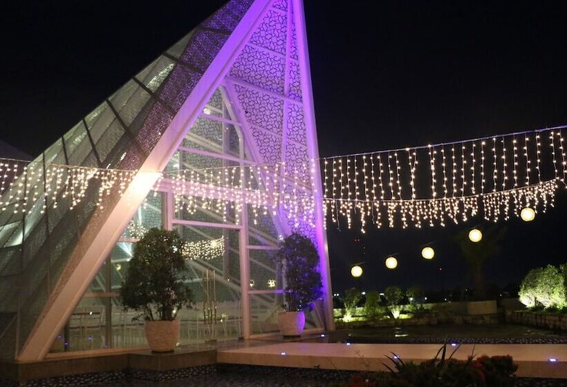 Fotos del hotel The Rinra Makassar:  21