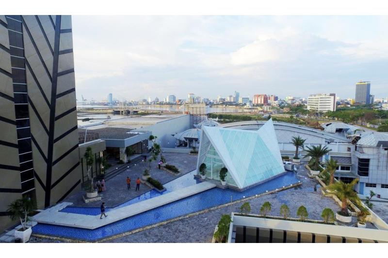 Fotos del hotel The Rinra Makassar:  10