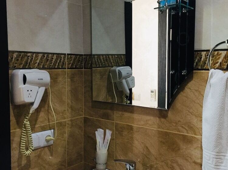 Fotos del hotel Royal Palace:  10