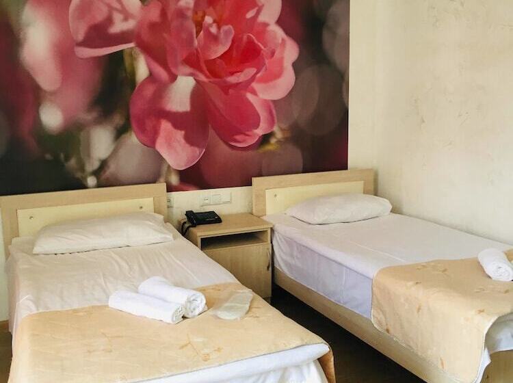 Fotos del hotel Royal Palace:  22